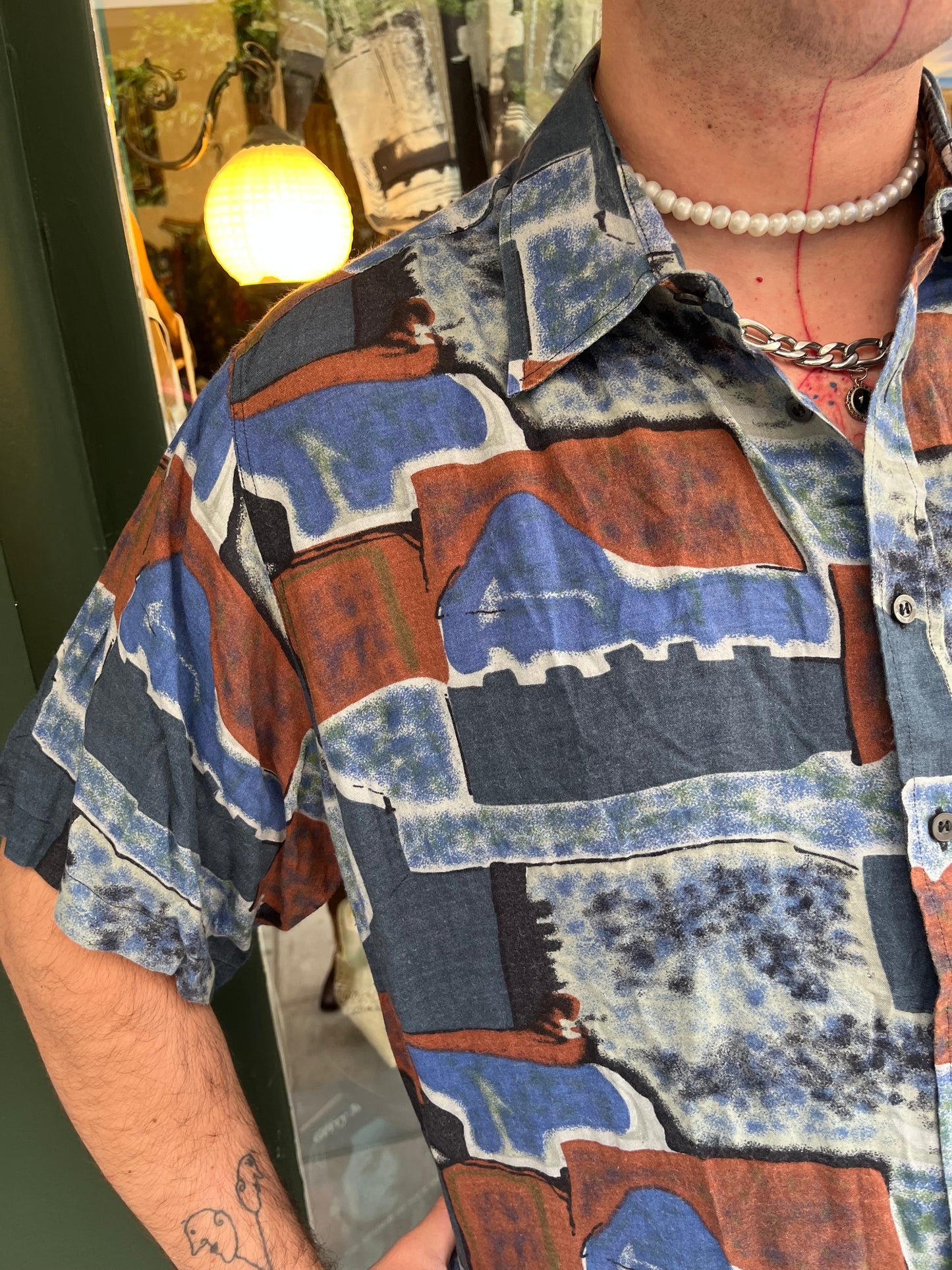Vintage button up shirt size L