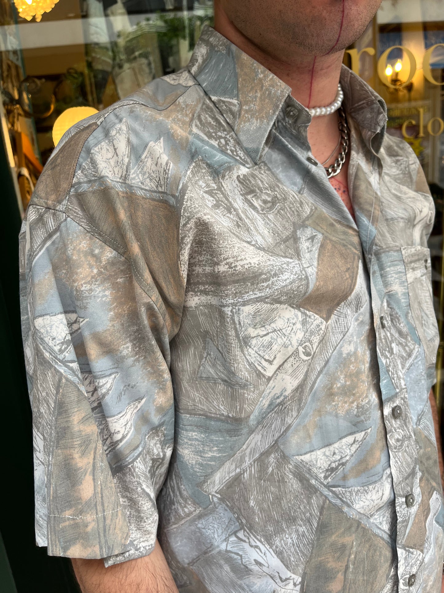 Vintage button up shirt Size L
